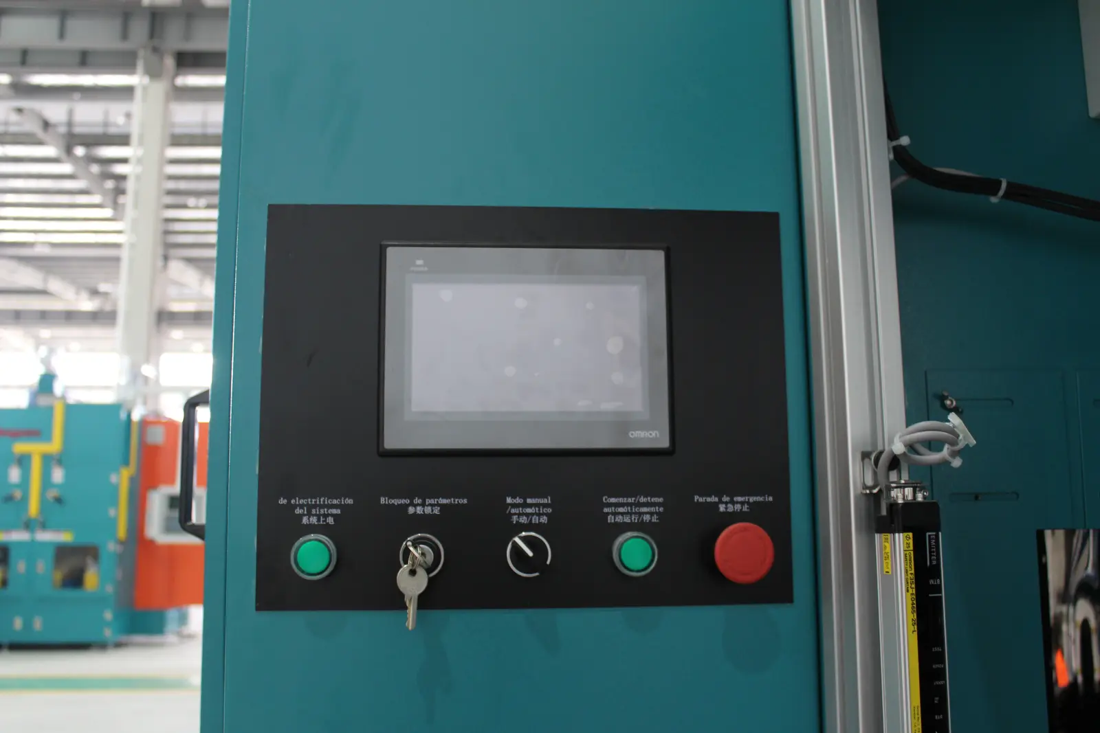 ANGEM Enclosed Intelligent Automatic Spraying Machine 1 (37)-1780036764 ANGEM Enclosed Intelligent Automatic Spraying Machine 1 (37)-1780036764
