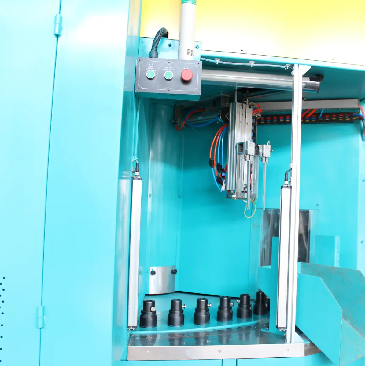 Angem Automatic Spray Adhesive Machine ZP24 -10 Angem Automatic Spray Adhesive Machine ZP24 -10